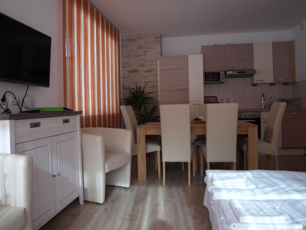 Apartamento Haus Royal Lackenhof Exterior foto